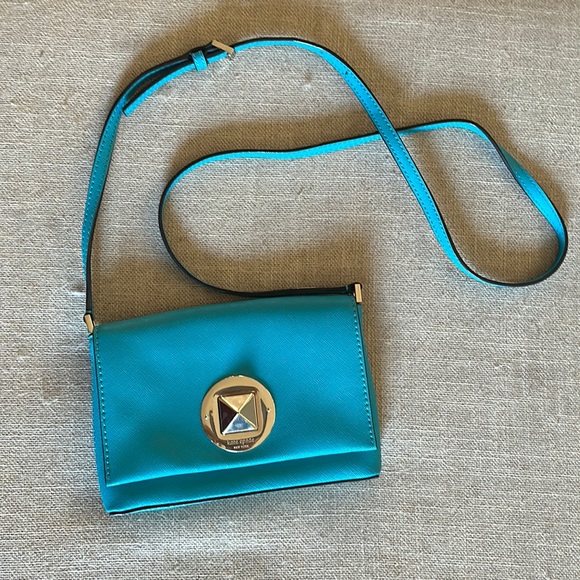 Kate Spade purse - Picture 1 of 4